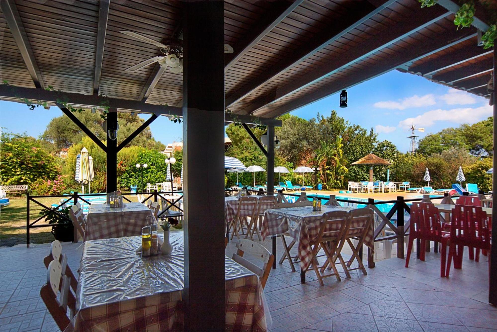 Kassandra Hotel Ялиссос Экстерьер фото